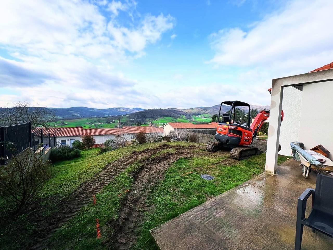 Terrain avant travaux, terrassement au démarrage
